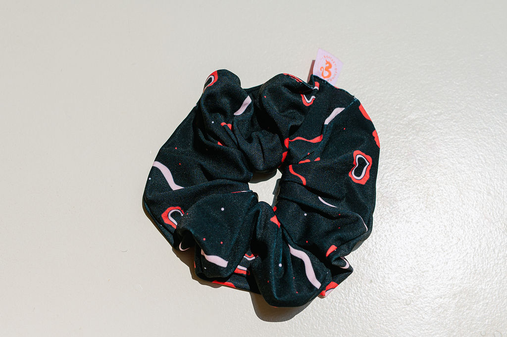 BereketDesigns-27 scrunchie - Image 1